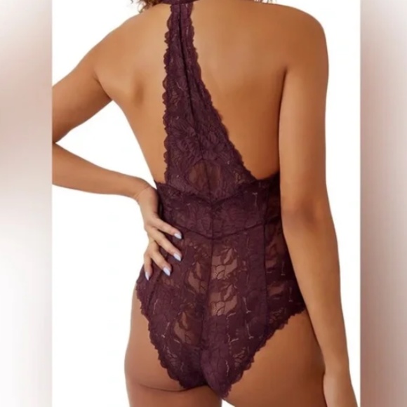 Free People Everyday Lace Thong Bodysuit in Plum Jam sz xs - Picture 3 of 6